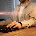 Buscadores internos con inteligencia artificial para transformar la navegación de webs y tiendas online